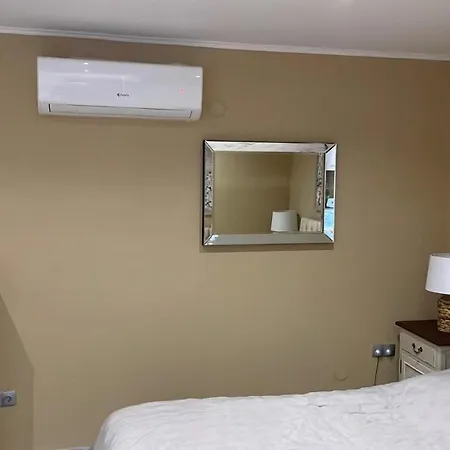 Maja Vendeghaz Apartament